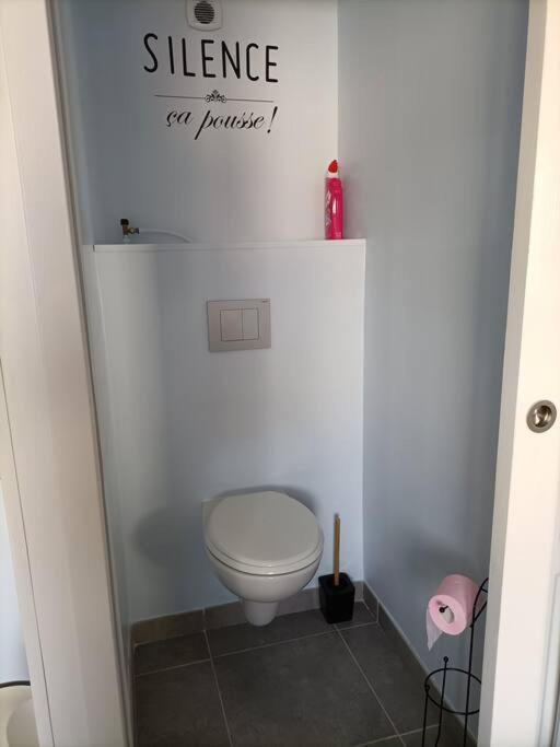 Apartamento Le Hutteau Vaudricourt Exterior foto